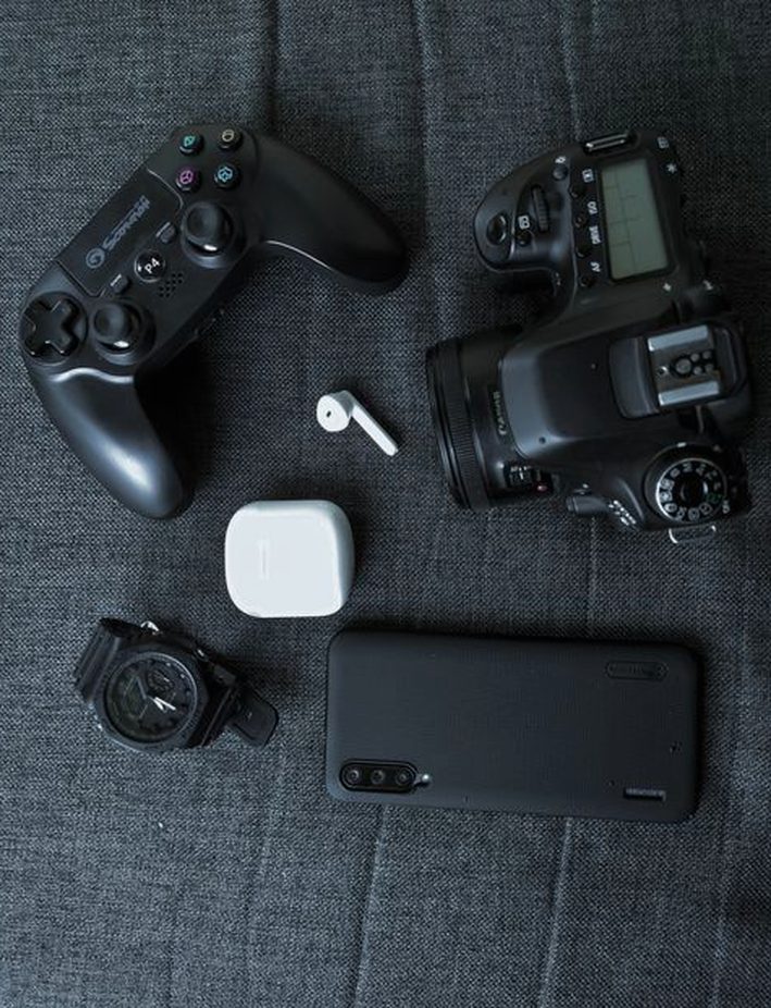 game gian lận Debet